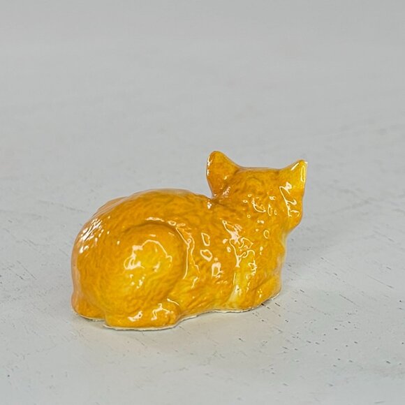 Hagen Renaker Orange Sleepy Fluffy Cat Miniature Figurine - Picture 8 of 8
